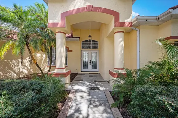 5230 HALSTEAD LN, Zephyrhills, FL 33541