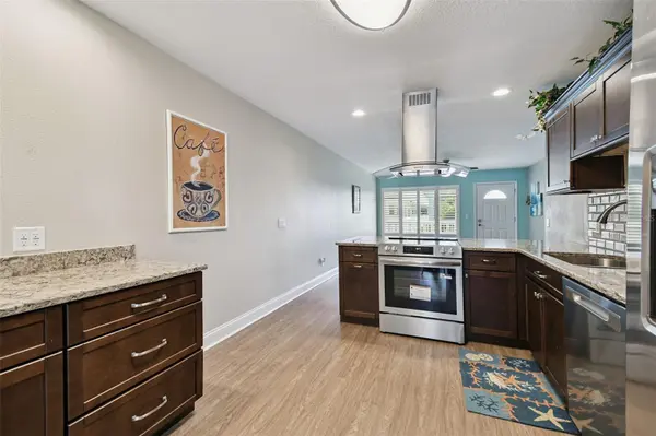 2292 COSTA RICAN DR #30, Clearwater, FL 33763