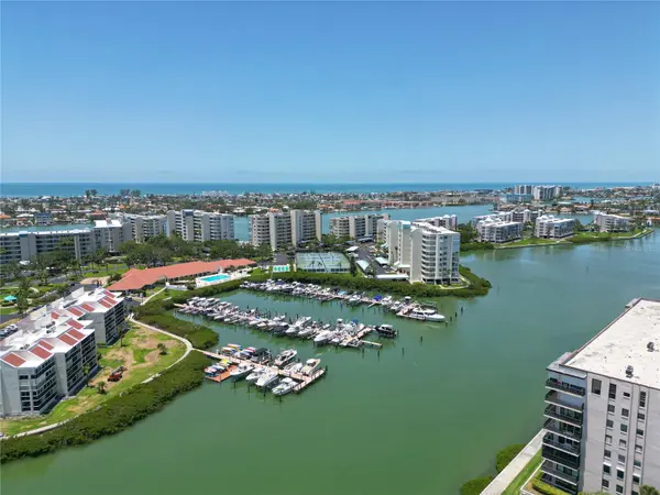 7400 SUN ISLAND DR S #501, South Pasadena, FL 33707