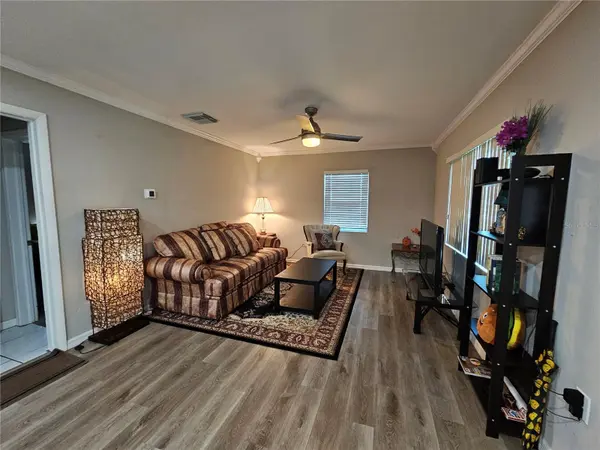 2117 IVEY LN, Lakeland, FL 33815