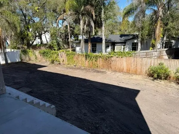 5107 W NEPTUNE WAY, Tampa, FL 33609
