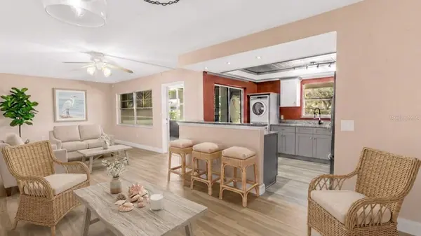 4455 DUHME RD #109, St Petersburg, FL 33708
