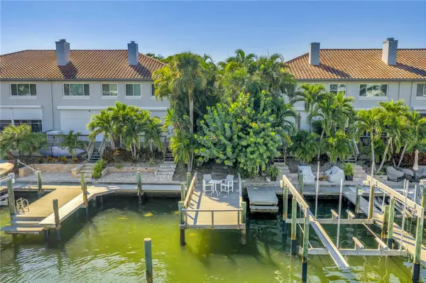 903 PINELLAS BAYWAY S #302, Tierra Verde, FL 33715