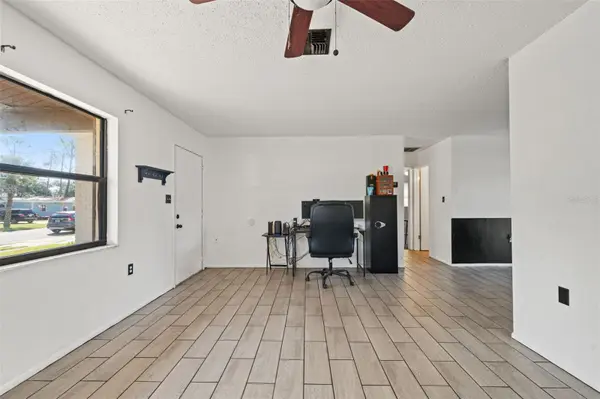 5828 MARIPOSA DR, Holiday, FL 34690