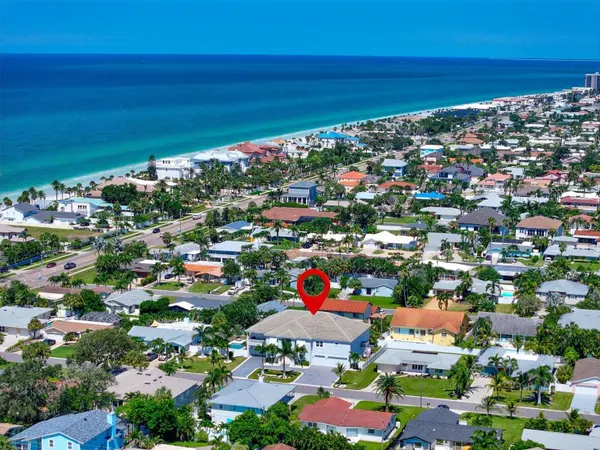 107 12TH ST, Belleair Beach, FL 33786