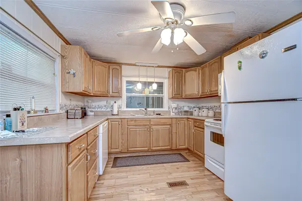 39443 ELGIN DR, Zephyrhills, FL 33542
