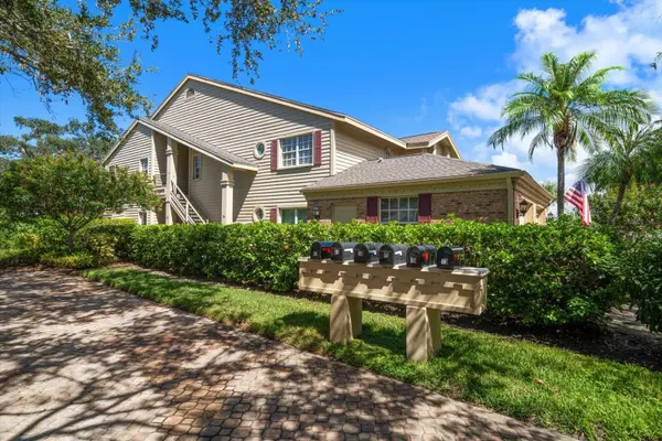 75 PELICAN PL, Belleair, FL 33756
