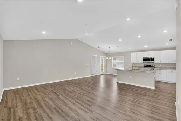 1047 ARUBA AVE, Mulberry, FL 33860