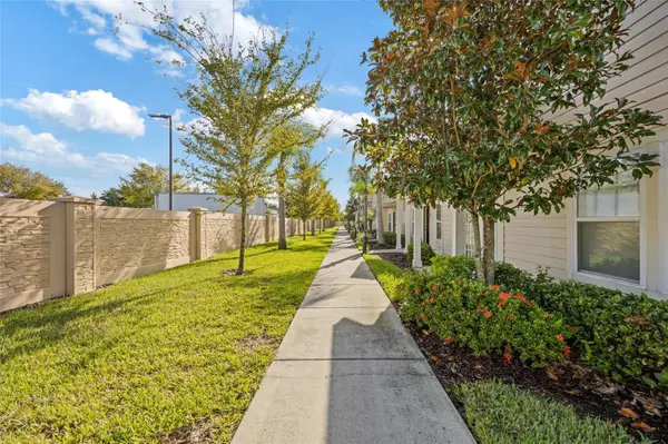 8945 SHINE DR, Kissimmee, FL 34747