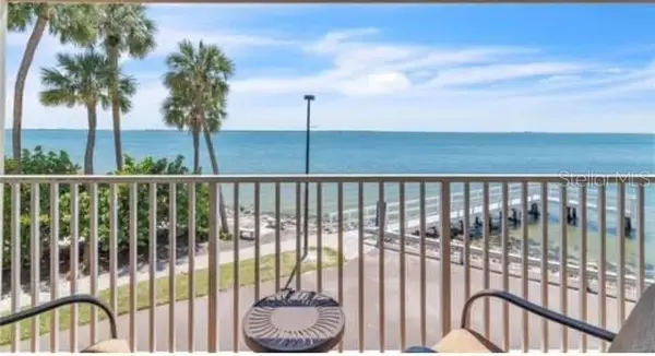 2506 N ROCKY POINT DR #237, Tampa, FL 33607