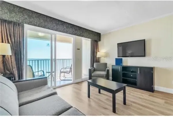 2506 N ROCKY POINT DR #237, Tampa, FL 33607