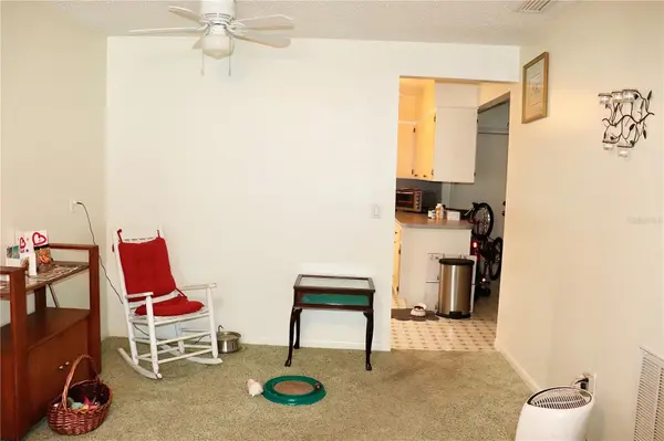 6990 VERSAILLES N #6990, Pinellas Park, FL 33781