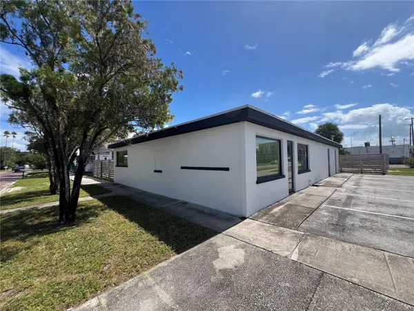 1713 N ALBANY AVE, Tampa, FL 33607