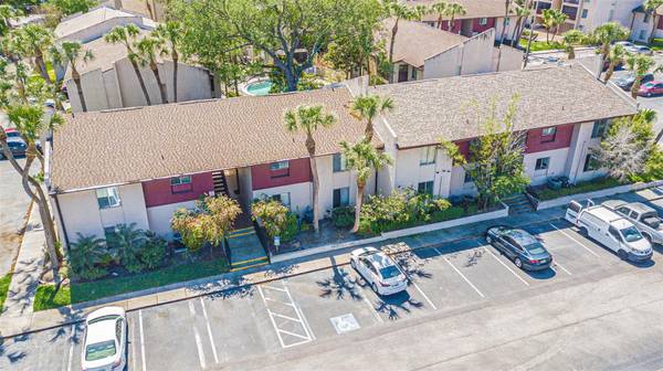 8602 CHAMPLAIN #87, Tampa, FL 33614