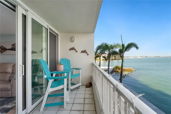 5279 ISLA KEY BLVD S #212, St Petersburg, FL 33715