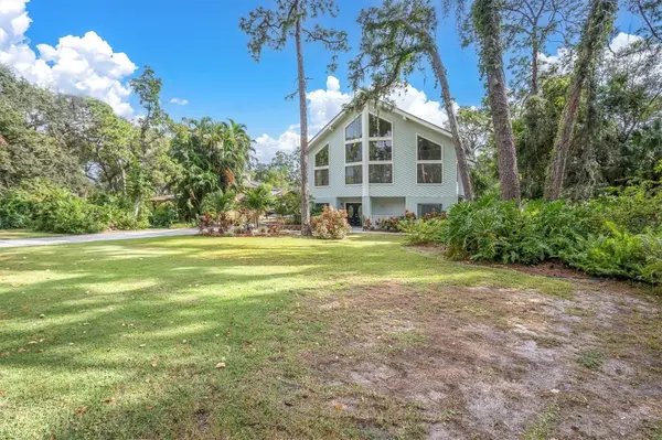 12844 74TH AVE, Seminole, FL 33776
