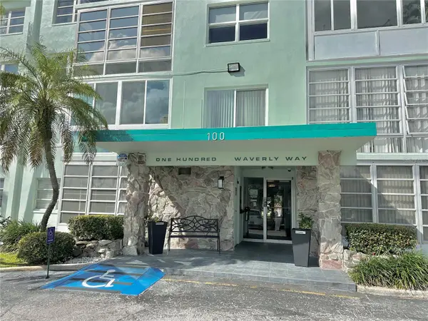 100 WAVERLY WAY #302, Clearwater, FL 33756