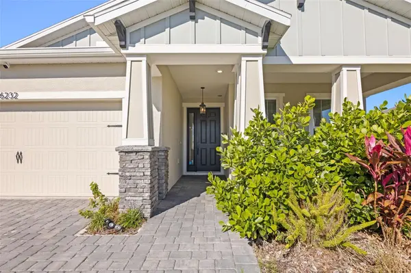 6232 SEA AIR DR, Apollo Beach, FL 33572