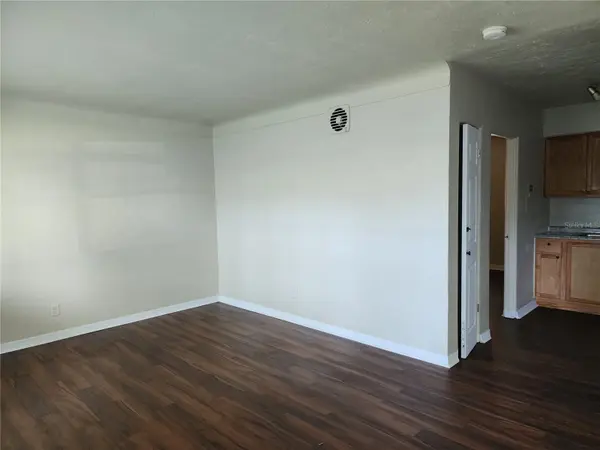 2219 HIGHLAND ST #7, St Petersburg, FL 33705