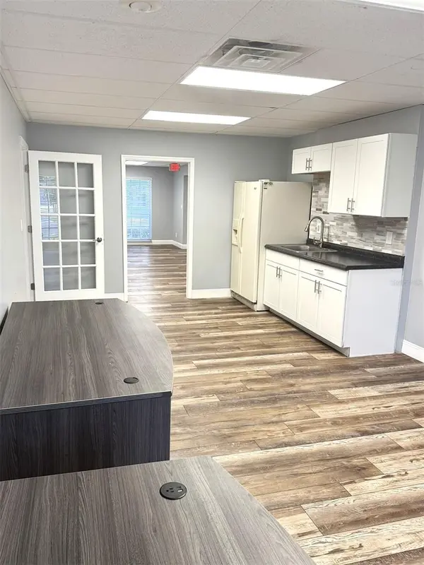 2401 W BAY DR #414, Largo, FL 33770