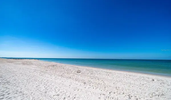 8200 BAYSHORE DR #9, Treasure Island, FL 33706