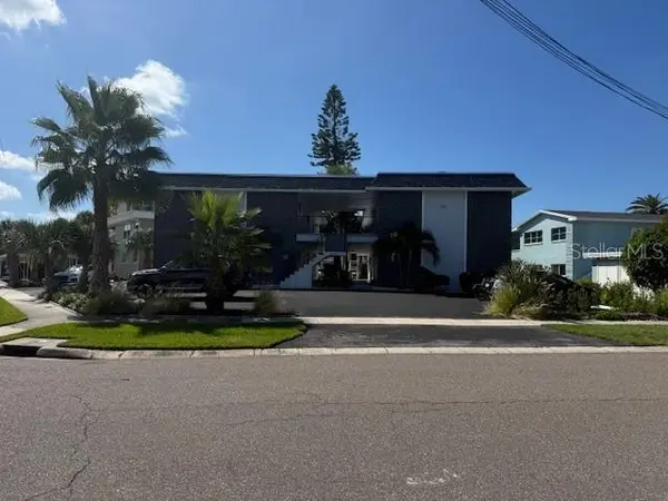 430 LARBOARD WAY #3, Clearwater Beach, FL 33767