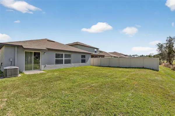 1748 RED LOOP, Lakeland, FL 33801