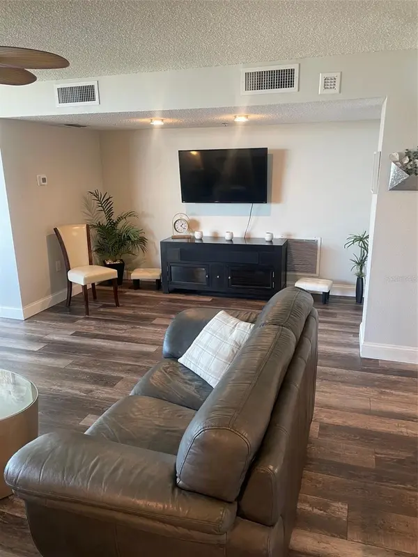 690 ISLAND WAY #1112, Clearwater Beach, FL 33767