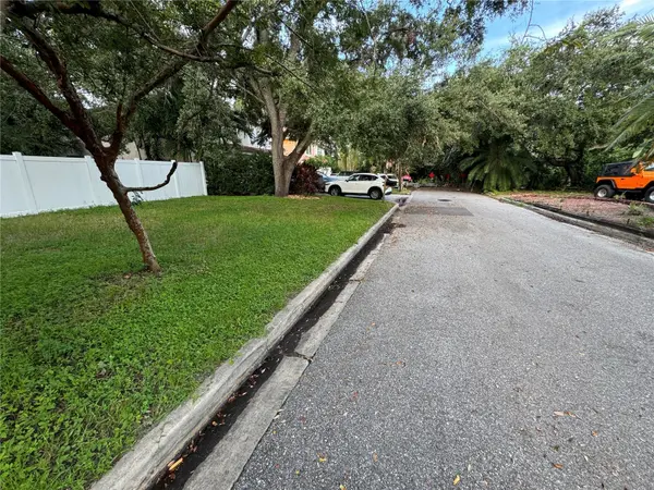 3115 W SAN PEDRO ST, Tampa, FL 33629