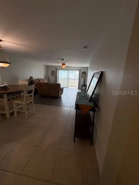 147 BLUFF VIEW DR #303, Belleair Bluffs, FL 33770