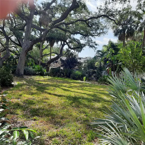 4806 W SAN JOSE ST, Tampa, FL 33629