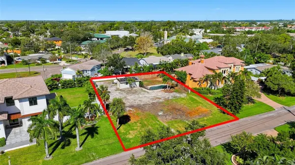 4324 BAYSHORE BLVD NE, St Petersburg, FL 33703