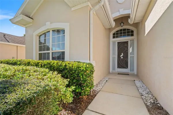 10199 HOLLY BERRY DR, Weeki Wachee, FL 34613
