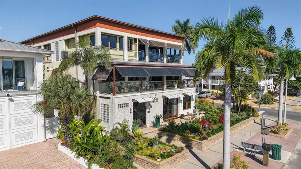 5659 SHORE BLVD S, Gulfport, FL 33707