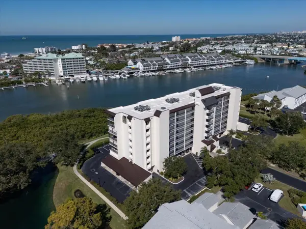 11730 SHIPWATCH DR #402, Largo, FL 33774