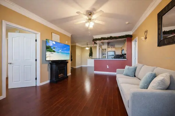 12849 MADISON POINTE CIR #307, Orlando, FL 32821