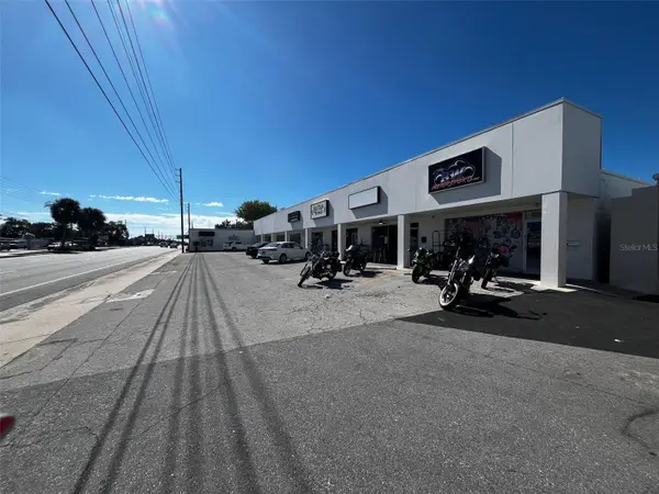 6020 SEMINOLE BLVD, Seminole, FL 33772