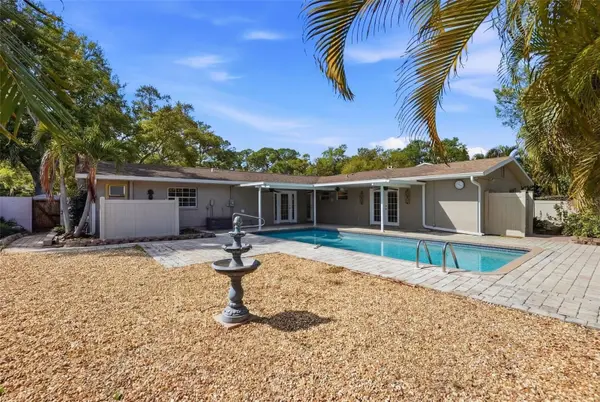 8235 39TH AVE N, St Petersburg, FL 33709