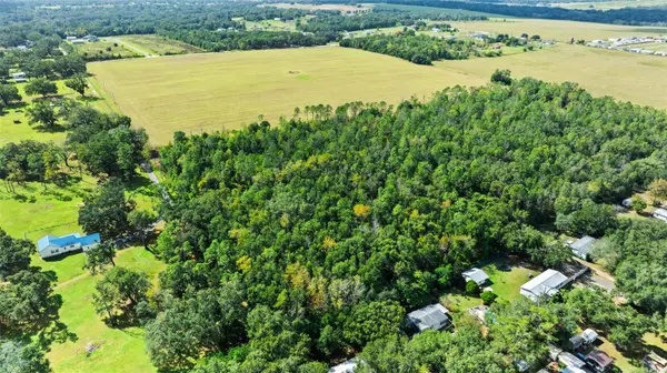 SHENNA LANE, Zephyrhills, FL 33540