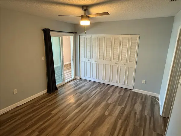 10038 62ND TER N #23, Seminole, FL 33708