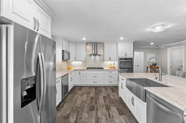 4592 40TH ST S, St Petersburg, FL 33711