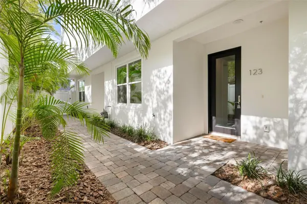 123 5TH AVE N, St Petersburg, FL 33701