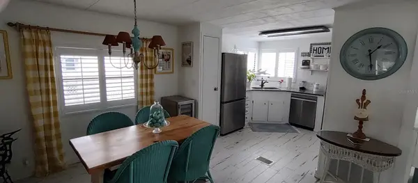 123 DOLPHIN DR S, Oldsmar, FL 34677