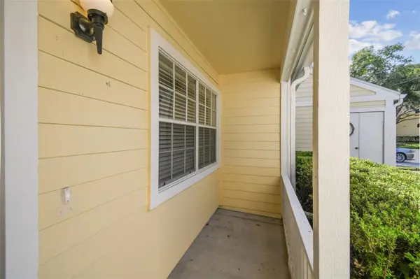 3616 PINE KNOT DR #3616, Valrico, FL 33596