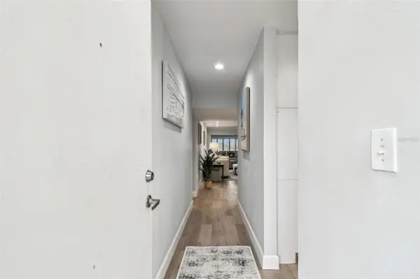 8 GLENCOE PL #107, Dunedin, FL 34698