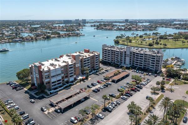 500 TREASURE ISLAND CSWY #406, Treasure Island, FL 33706