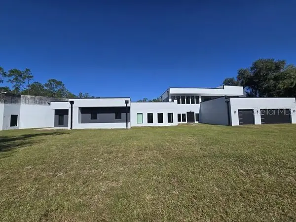 2518 SUNSET LN, Lutz, FL 33559