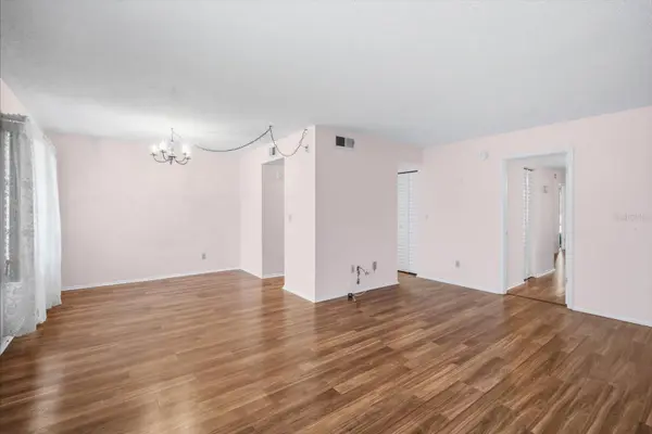 4910 BAY ST NE #105, St Petersburg, FL 33703