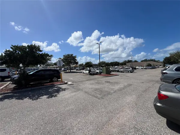13135 KINGS LAKE DR #103, Gibsonton, FL 33534