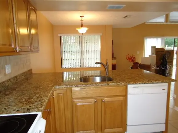 4012 CIRCLEWOOD CT, Tampa, FL 33614